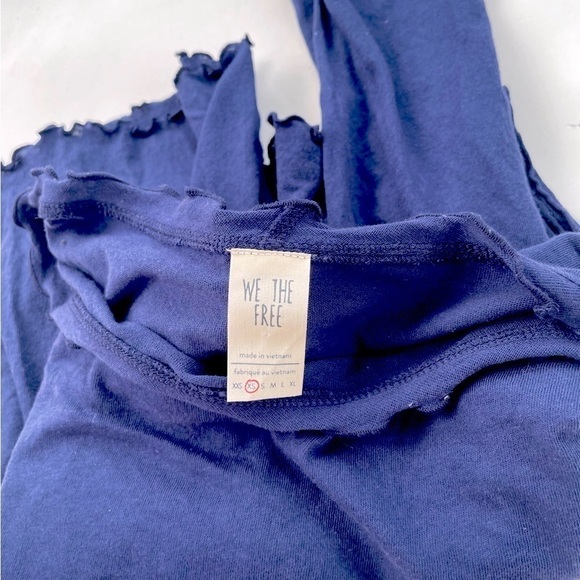 FREE PEOPLE We the Free Women’s Bird Gang Basic T-Shirt, Blue Size XS Oversized - Picture 2 of 9